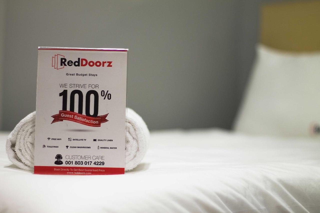 מלון Paranaque City Reddoorz Near Naia Terminal 1 מראה חיצוני תמונה