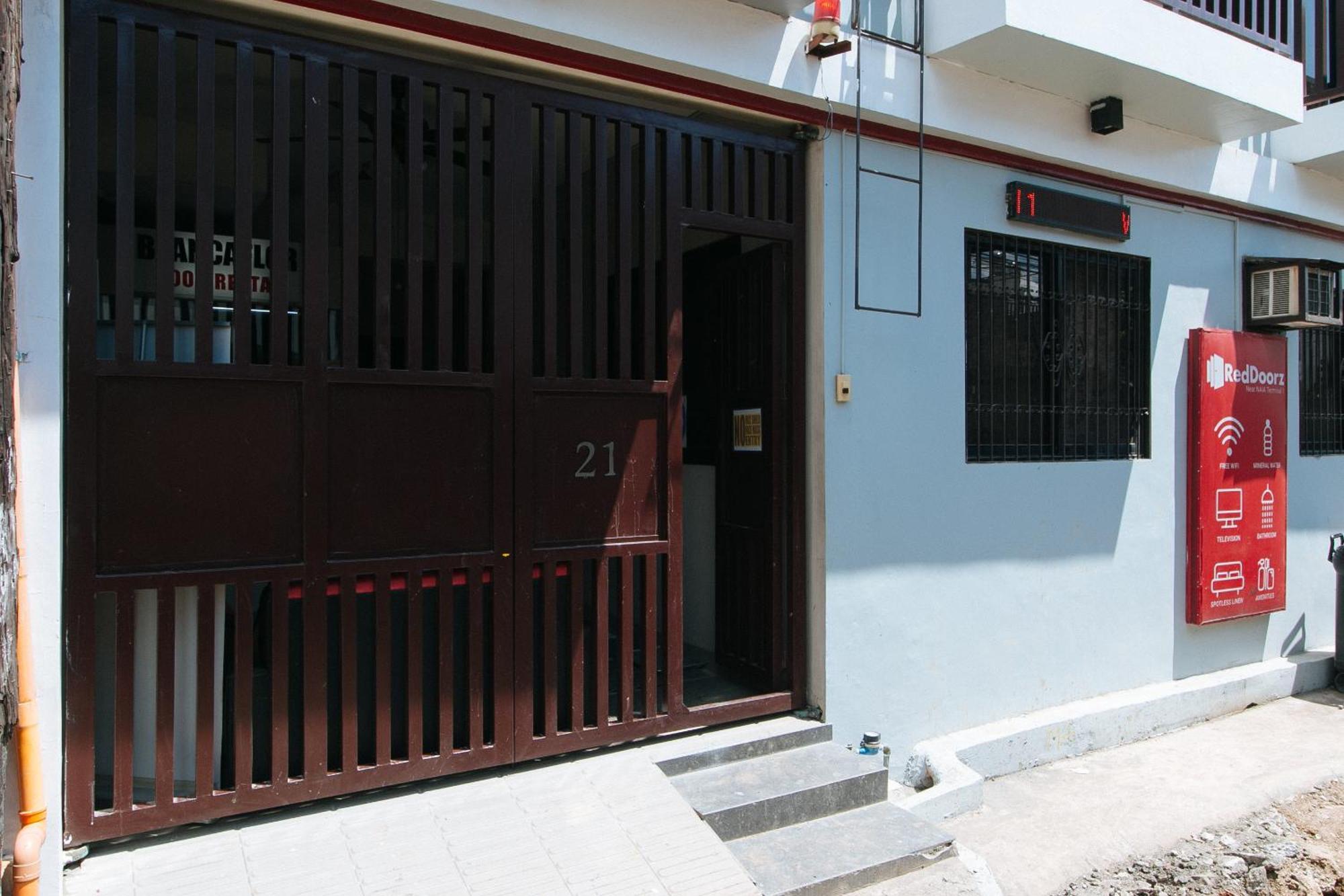 מלון Paranaque City Reddoorz Near Naia Terminal 1 מראה חיצוני תמונה