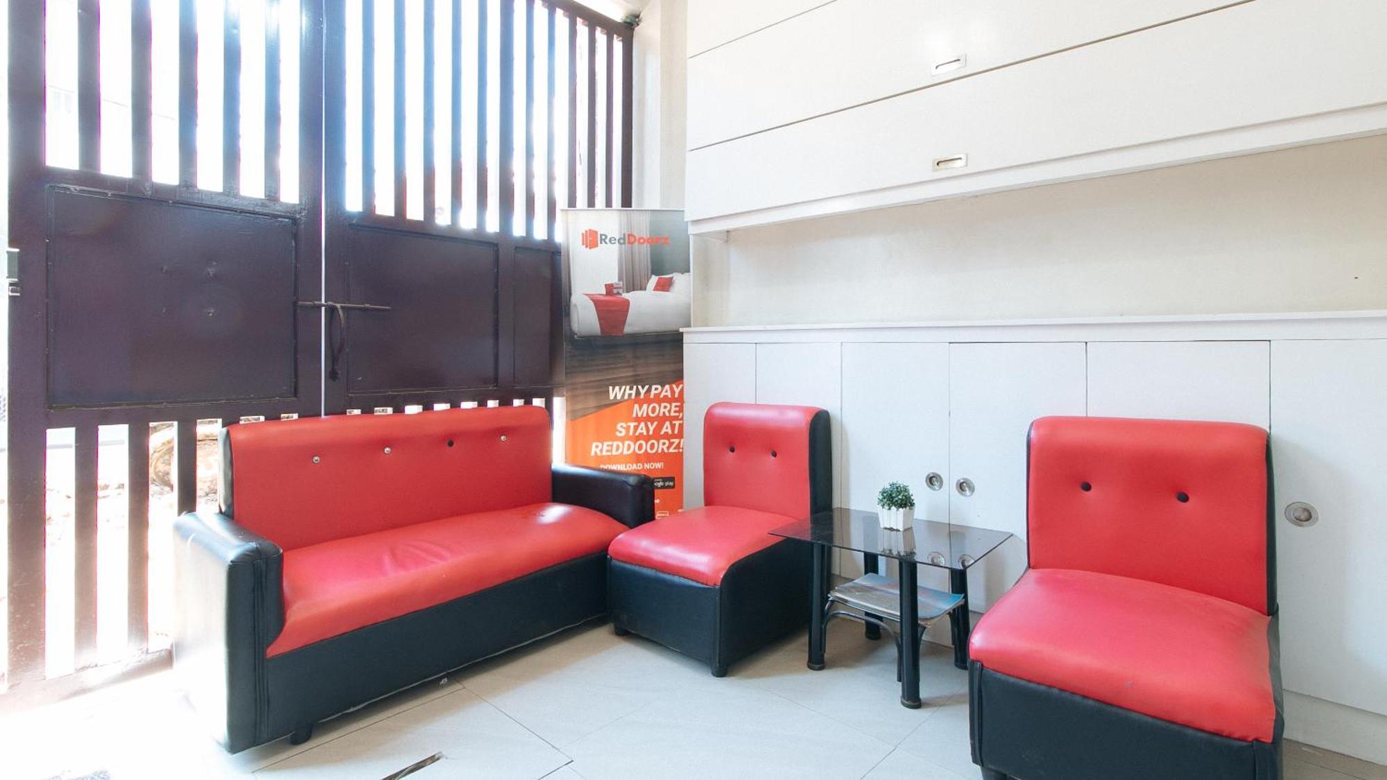 מלון Paranaque City Reddoorz Near Naia Terminal 1 מראה חיצוני תמונה